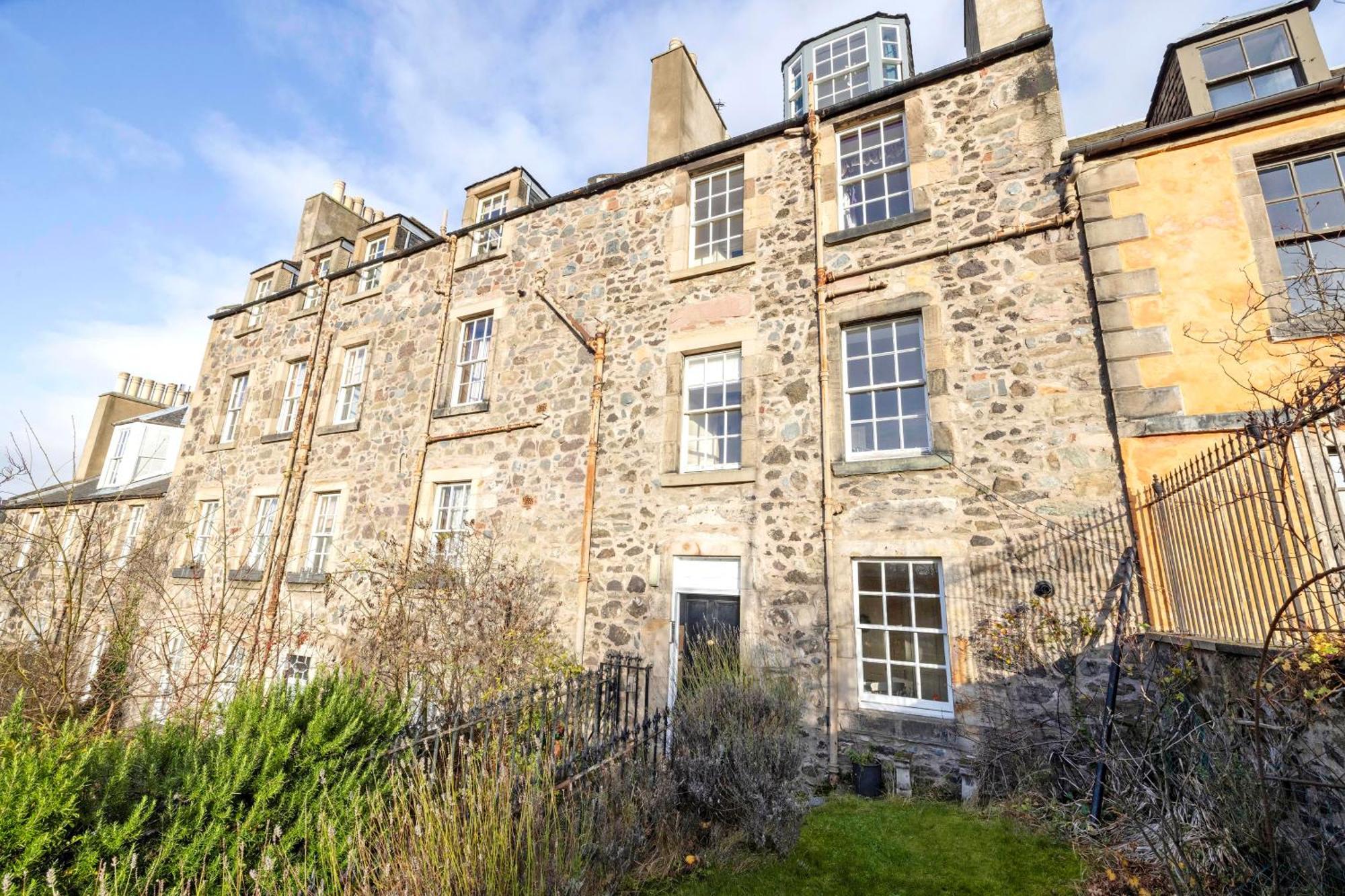 Joivy Beautiful Apartment, Private Garden, Calton Hill Edinburgh Exterior photo